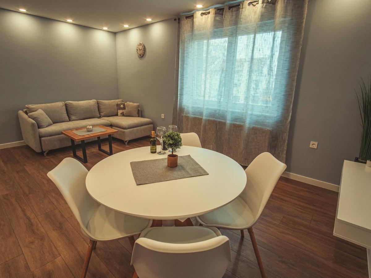 Apartmani Infinity Osijek Exterior foto
